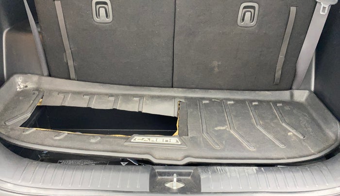 2023 KIA CARENS  PRESTIGE 1.5 TURBO PETROL IMT 7 STR , Petrol, Manual, 25,067 km, Boot Inside