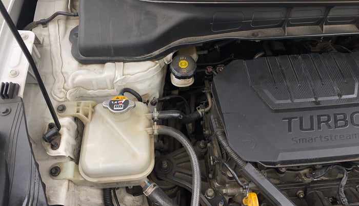 2023 KIA CARENS  PRESTIGE 1.5 TURBO PETROL IMT 7 STR , Petrol, Manual, 25,067 km, Engine View - Right