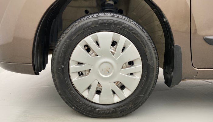 2012 Maruti Wagon R 1.0 LXI CNG, CNG, Manual, 91,796 km, Left Front Wheel