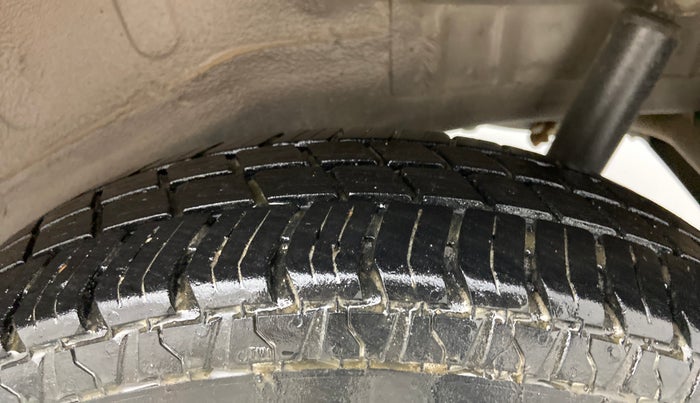 2012 Maruti Wagon R 1.0 LXI CNG, CNG, Manual, 91,796 km, Left Rear Tyre Tread