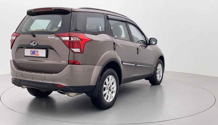 2020 Mahindra XUV500 W9, Diesel, Manual, 12,353 km, Right Back Diagonal (45- Degree) View