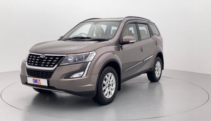 2020 Mahindra XUV500 W9, Diesel, Manual, 12,353 km, Left Front Diagonal (45- Degree) View