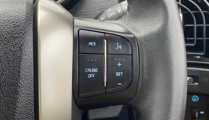 2020 Mahindra XUV500 W9, Diesel, Manual, 12,353 km, Cruise Control