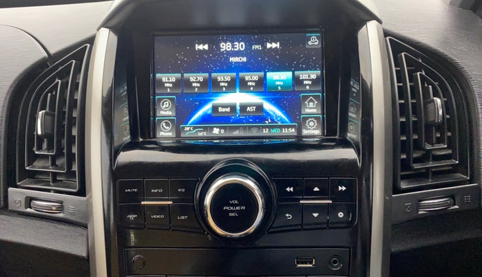 2020 Mahindra XUV500 W9, Diesel, Manual, 12,353 km, Infotainment System