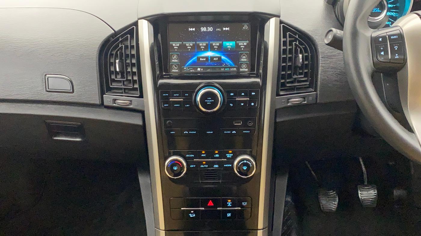 2020 Mahindra XUV500 W9, Diesel, Manual, 12,353 km, Air Conditioner