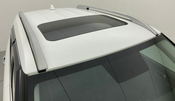 2020 Hyundai VENUE 1.0L Turbo GDI SX(O) MT, Petrol, Manual, 25,175 km, Roof