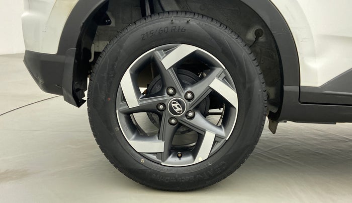 2020 Hyundai VENUE 1.0L Turbo GDI SX(O) MT, Petrol, Manual, 25,175 km, Right Rear Wheel