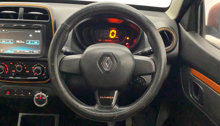 2017 Renault Kwid CLIMBER 1.0 AMT, Petrol, Automatic, 52,635 km, Steering Wheel Close Up