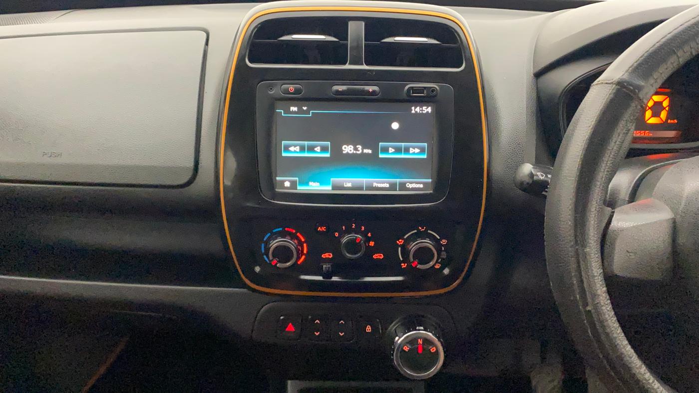 2017 Renault Kwid CLIMBER 1.0 AMT, Petrol, Automatic, 52,635 km, Air Conditioner