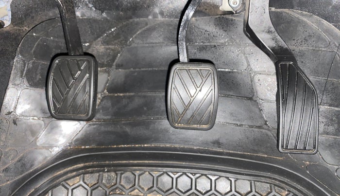 2021 Maruti Vitara Brezza VXI, Petrol, Manual, 29,756 km, Pedals