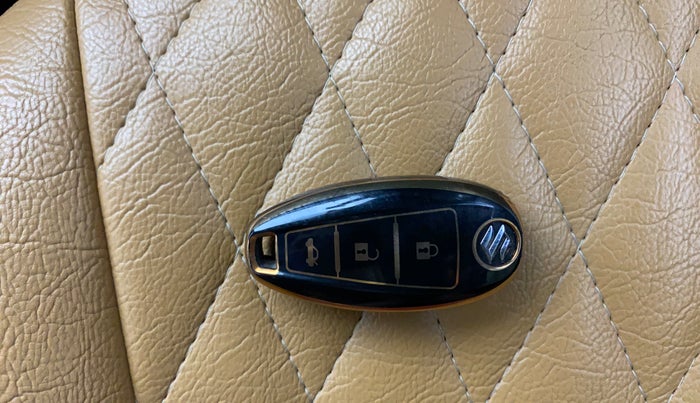 2021 Maruti Vitara Brezza VXI, Petrol, Manual, 29,756 km, Key Close Up