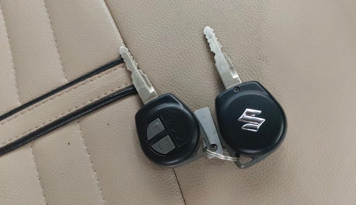 2020 Maruti Ertiga VXI CNG, CNG, Manual, 78,411 km, Key Close Up