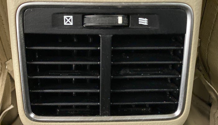 2016 Maruti Ciaz ZXI, Petrol, Manual, 37,824 km, Rear AC Vents