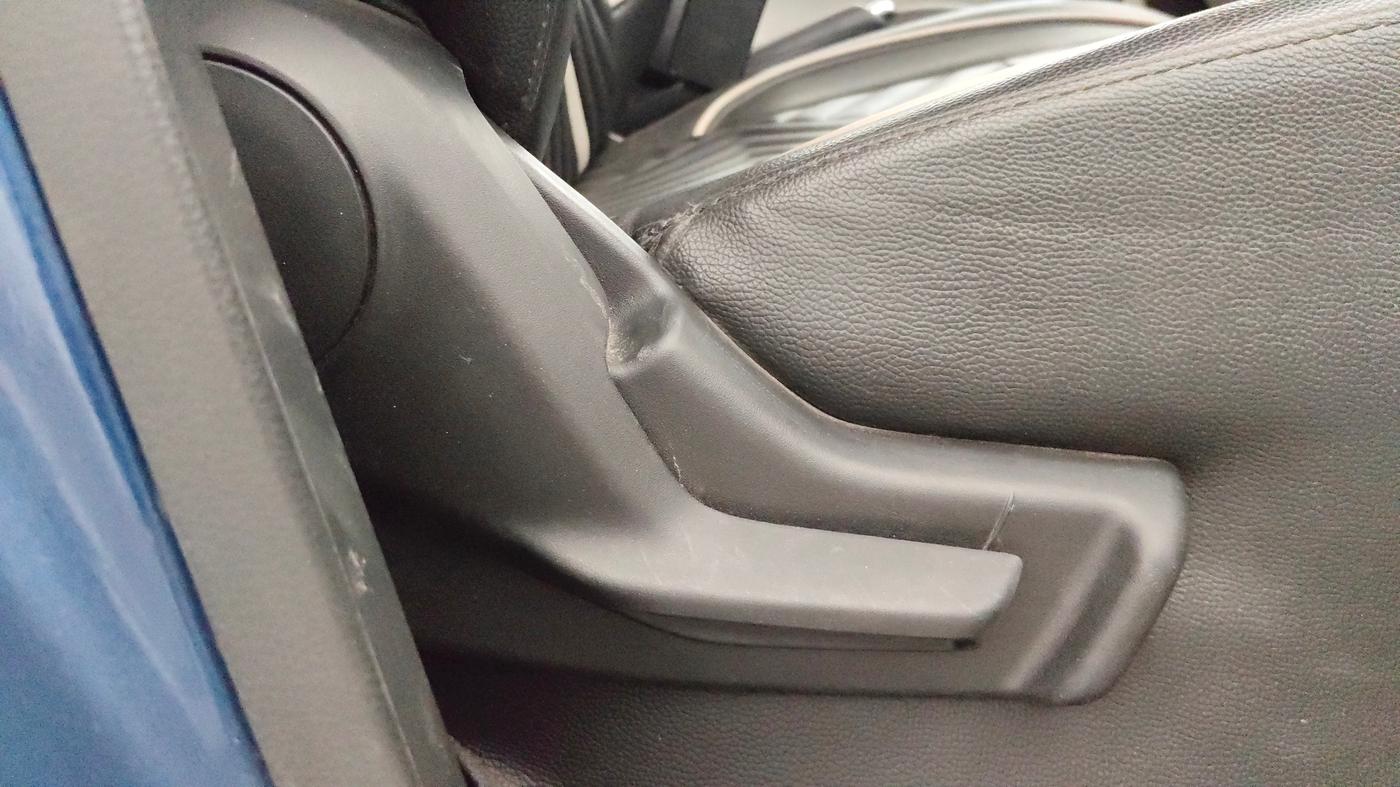 2019 Maruti IGNIS ZETA 1.2, Petrol, Manual, 15,893 km, Driver Side Adjustment Panel