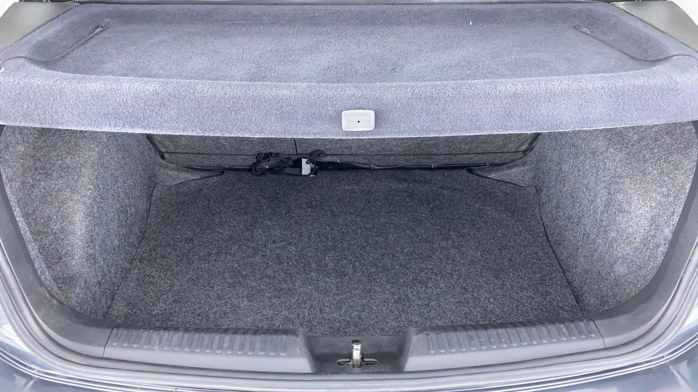 2015 Volkswagen Polo COMFORTLINE 1.2L PETROL, Petrol, Manual, 50,483 km, Boot Inside