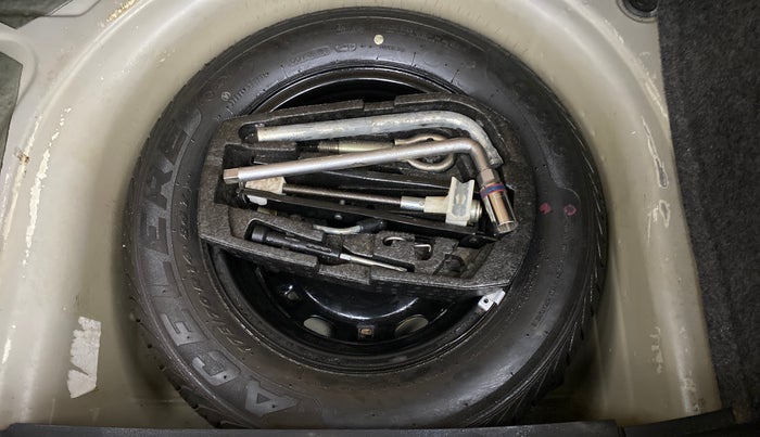 2012 Volkswagen Polo HIGHLINE1.2L DIESEL, Diesel, Manual, 61,385 km, Spare Tyre