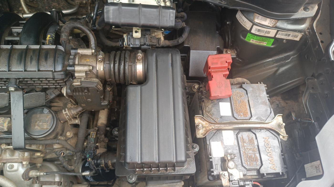2023 Tata PUNCH ADVENTURE MT, Petrol, Manual, 36,943 km, Engine View - Left