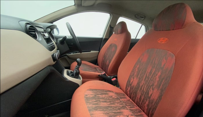 2013 Hyundai Grand i10 MAGNA 1.2 KAPPA VTVT, Petrol, Manual, 80,318 km, Right Side Front Door Cabin