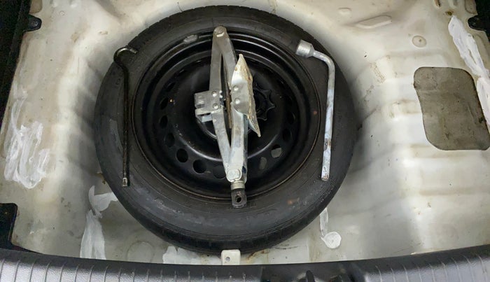 2013 Hyundai Grand i10 MAGNA 1.2 KAPPA VTVT, Petrol, Manual, 80,318 km, Spare Tyre