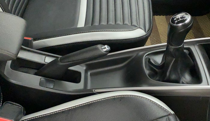 2021 Maruti Baleno DELTA PETROL 1.2, Petrol, Manual, 25,828 km, Gear Lever