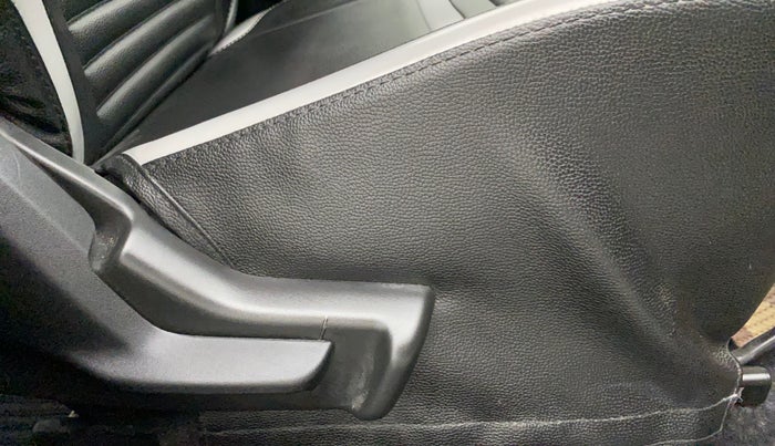 2021 Maruti Baleno DELTA PETROL 1.2, Petrol, Manual, 25,828 km, Driver Side Adjustment Panel