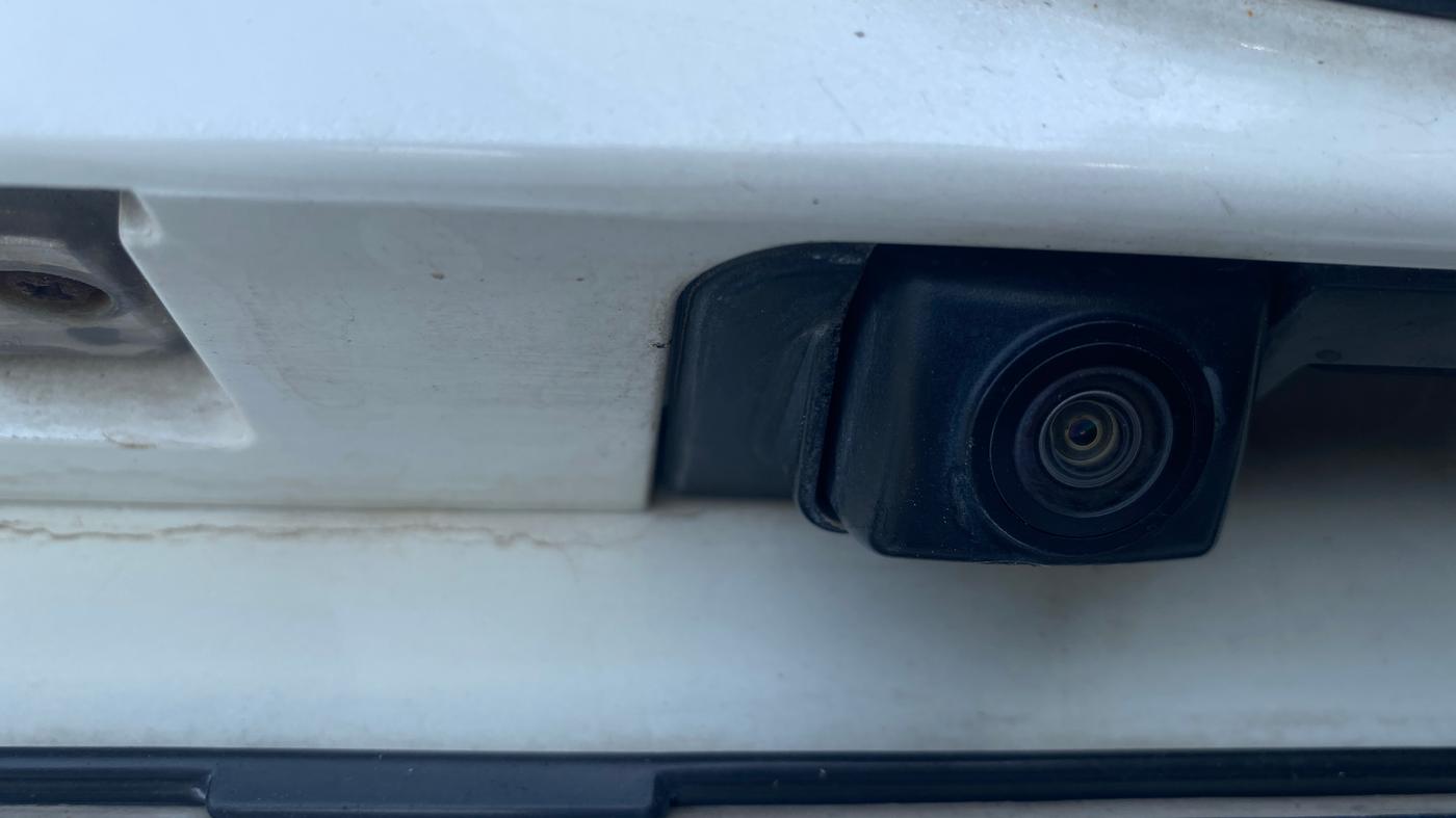 2021 Mahindra XUV300 W8 (O) 1.2 PETROL, Petrol, Manual, 90 km, Parking Camera