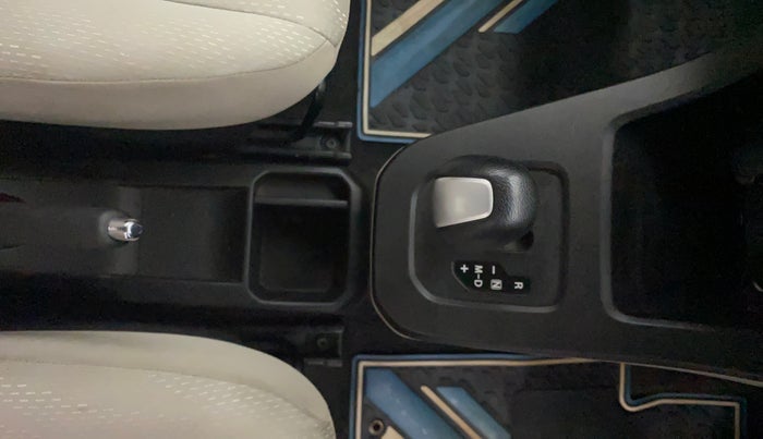 2019 Maruti New Wagon-R ZXI 1.2 AMT, Petrol, Automatic, 33,324 km, Gear Lever