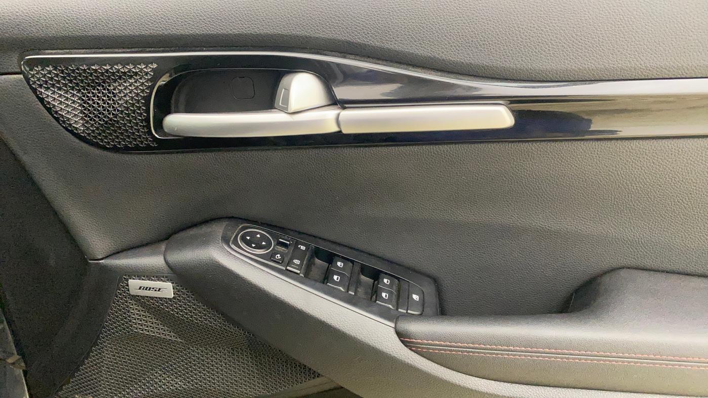 2022 KIA SELTOS GTX PLUS DCT 1.4 PETROL, Petrol, Automatic, 49,898 km, Driver Side Door Panels Control