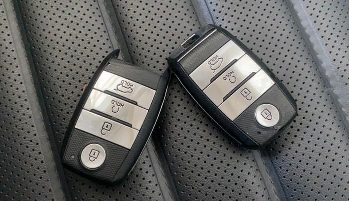 2022 KIA SELTOS GTX PLUS DCT 1.4 PETROL, Petrol, Automatic, 49,898 km, Key Close Up