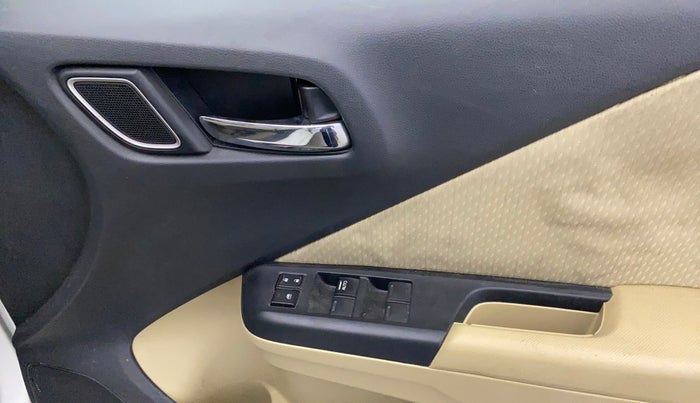 2019 Honda City 1.5L I-VTEC V MT, Petrol, Manual, 50,741 km, Driver Side Door Panels Control