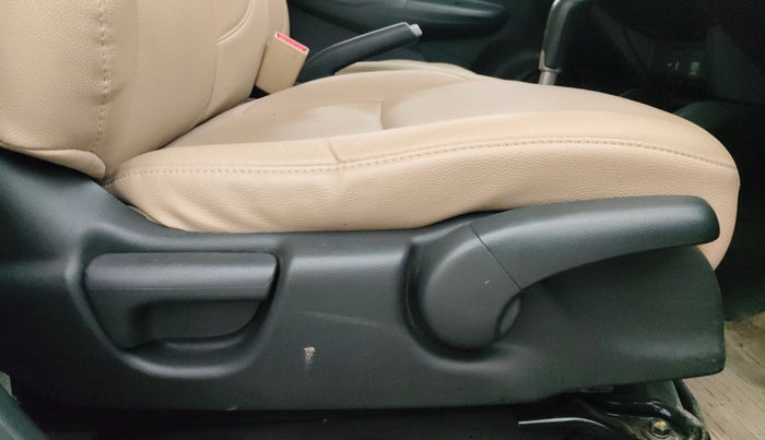 2016 Honda Jazz 1.2L I-VTEC V AT, Petrol, Automatic, 86,443 km, Driver Side Adjustment Panel