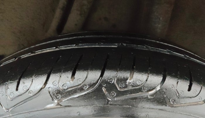 2016 Honda Jazz 1.2L I-VTEC V AT, Petrol, Automatic, 86,443 km, Left Rear Tyre Tread