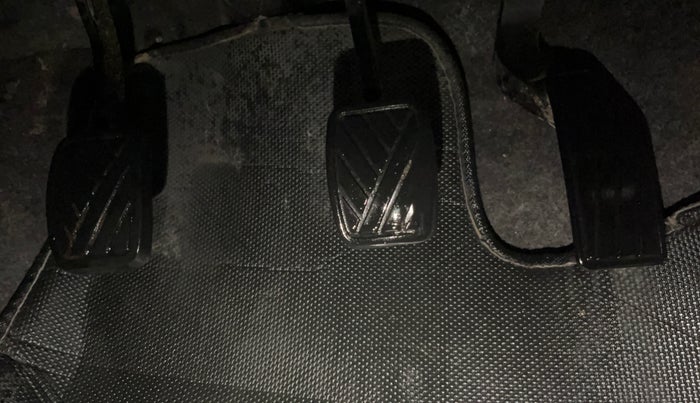 2015 Maruti Celerio LXI, Petrol, Manual, 81,899 km, Pedals