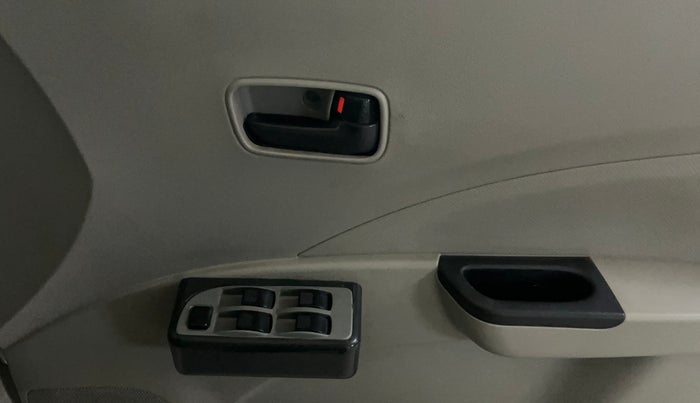 2015 Maruti Celerio LXI, Petrol, Manual, 81,899 km, Driver Side Door Panels Control