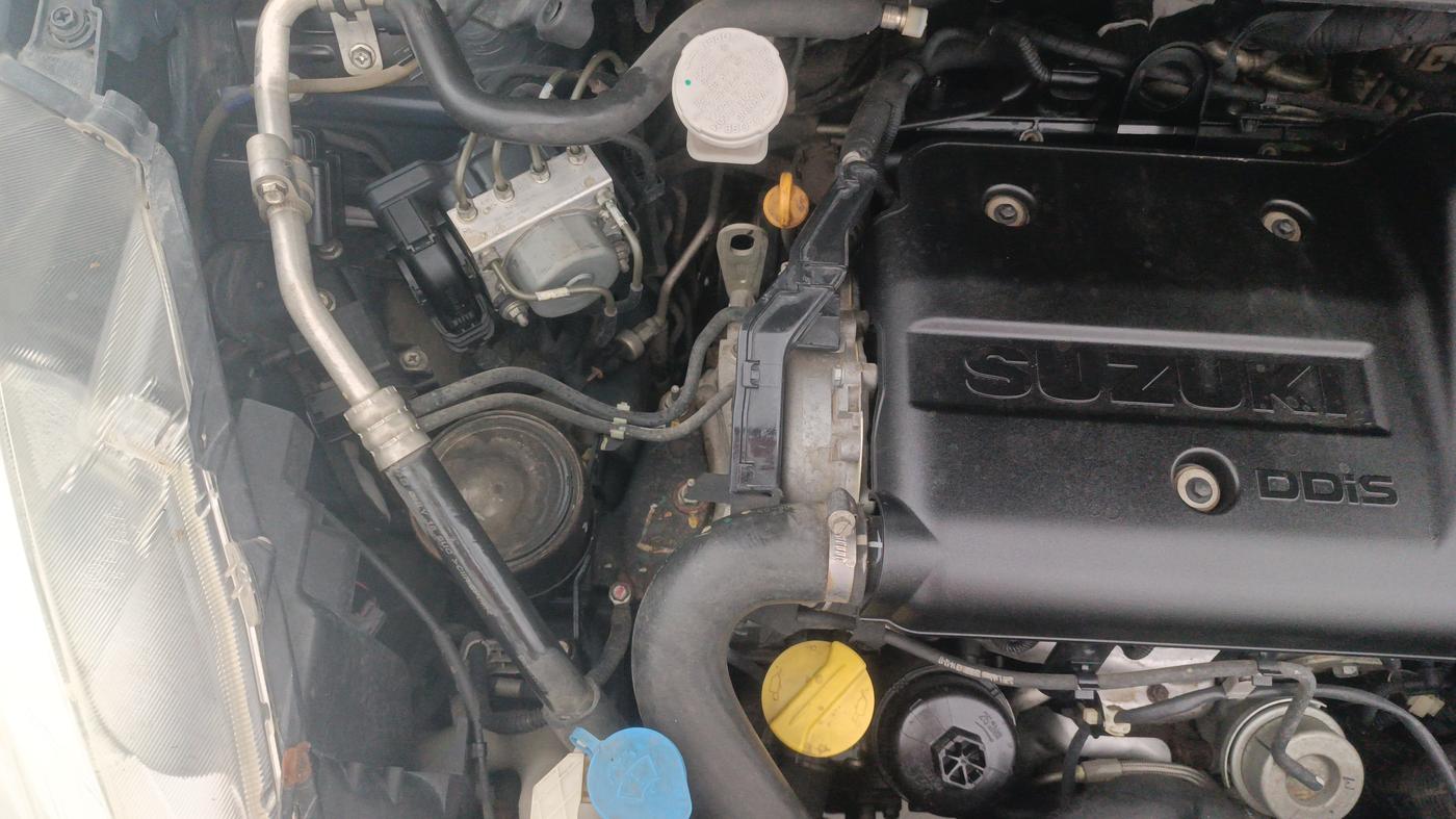 2018 Maruti Ertiga ZDI + SHVS, Diesel, Manual, 55,781 km, Engine View - Right