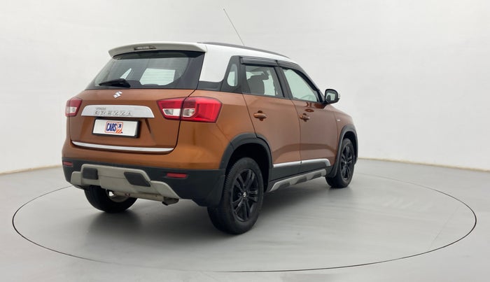 2018 Maruti Vitara Brezza ZDI PLUS AT DUAL TONE, Diesel, Automatic, 94,756 km, Right Back Diagonal