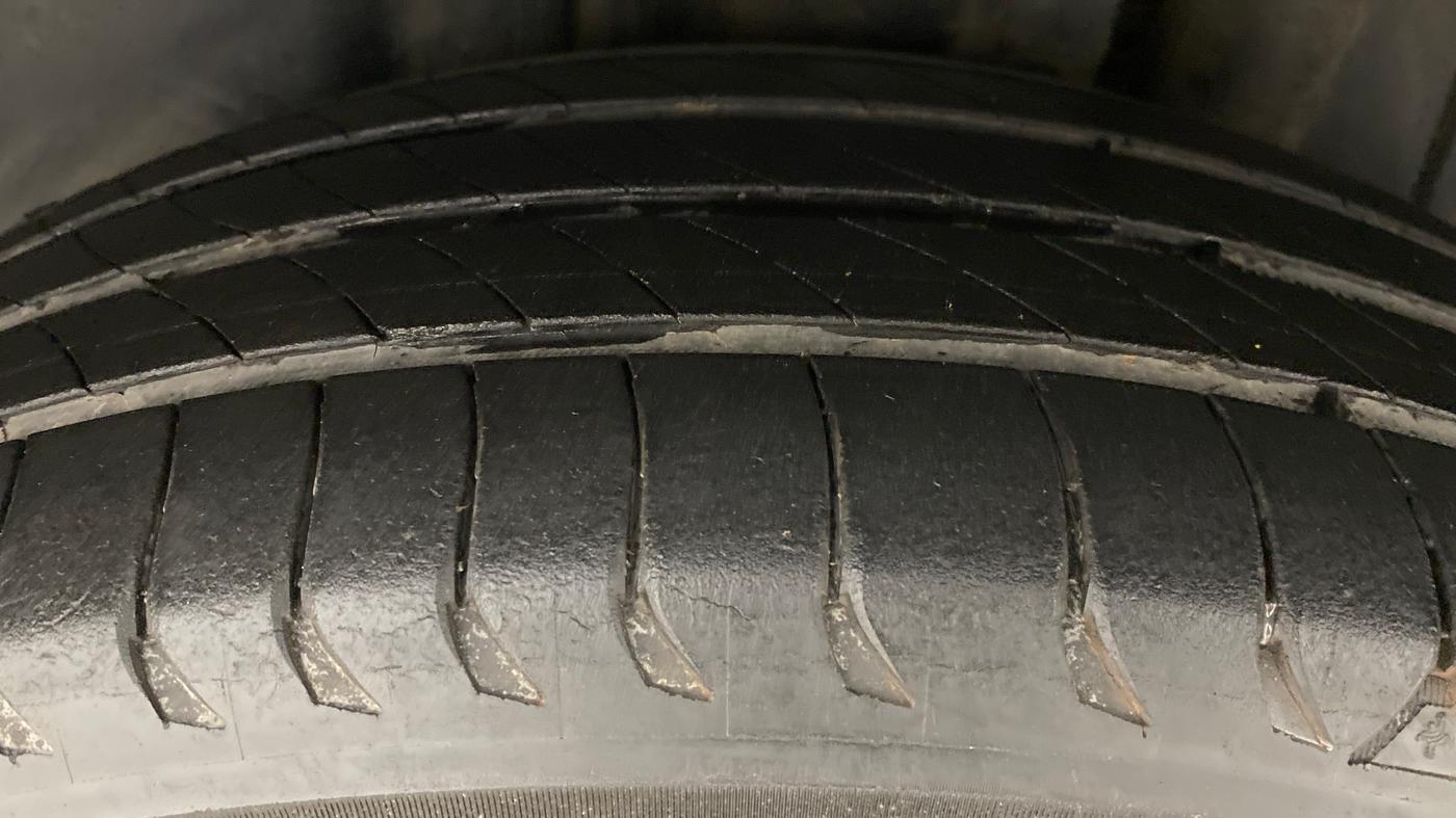 2016 Maruti S Cross ZETA 1.3, Diesel, Manual, 69,577 km, Left Rear Tyre Tread