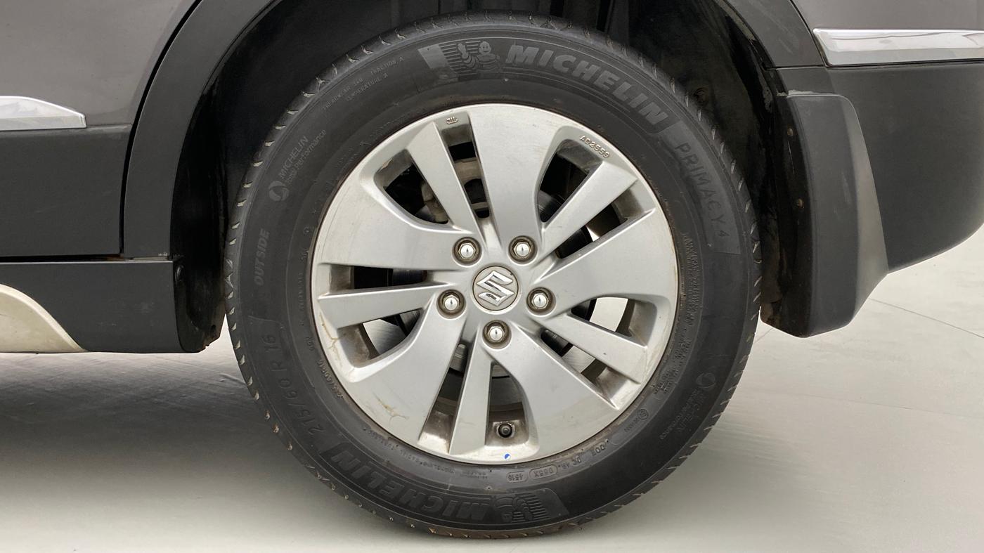 2016 Maruti S Cross ZETA 1.3, Diesel, Manual, 69,577 km, Left Rear Wheel