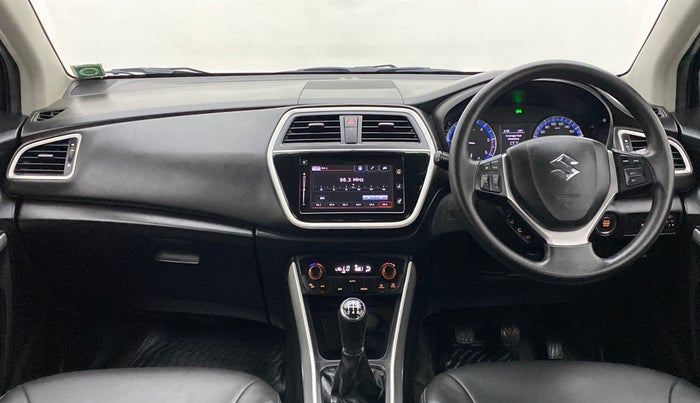 2016 Maruti S Cross ZETA 1.3, Diesel, Manual, 69,577 km, Dashboard