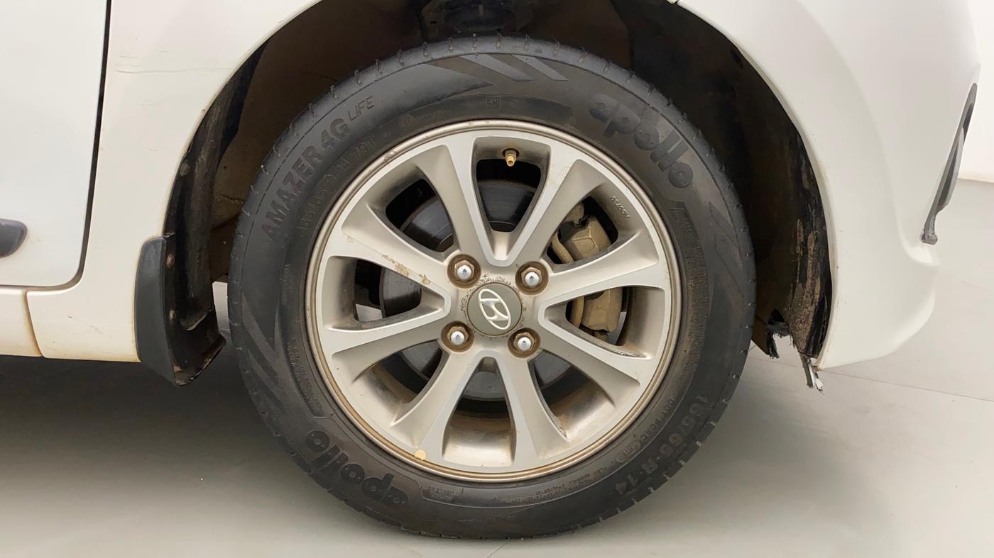 2015 Hyundai Grand i10 ASTA (O) 1.2 KAPPA VTVT, Petrol, Manual, 85,961 km, Right Front Wheel
