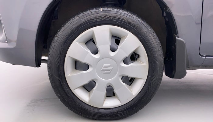 2018 Maruti Alto K10 VXI P, Petrol, Manual, 31,018 km, Left Front Wheel