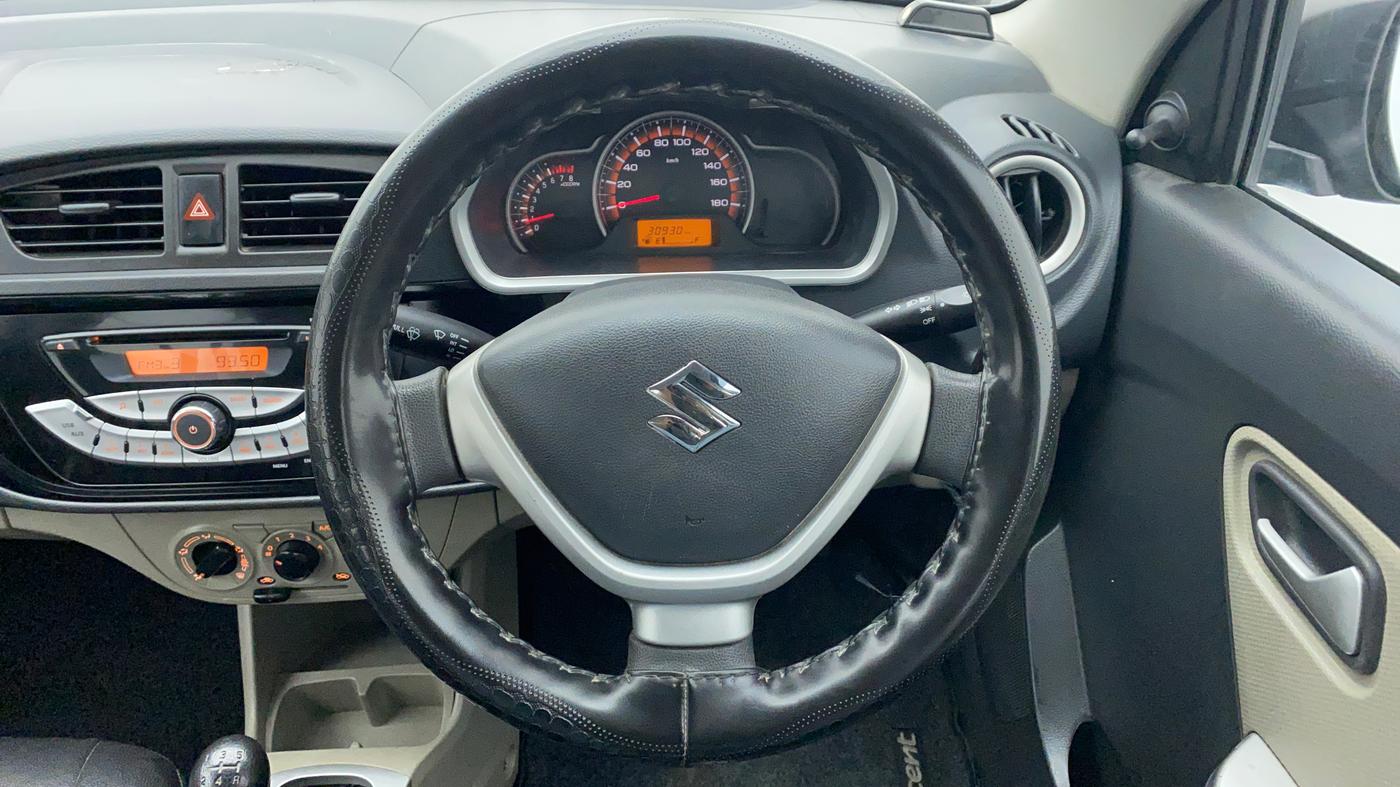 2018 Maruti Alto K10 VXI P, Petrol, Manual, 31,018 km, Steering Wheel Close Up