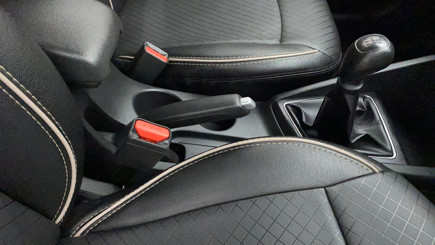 2020 Hyundai Elite i20 SPORTZ PLUS 1.2, Petrol, Manual, 38,572 km, Gear Lever