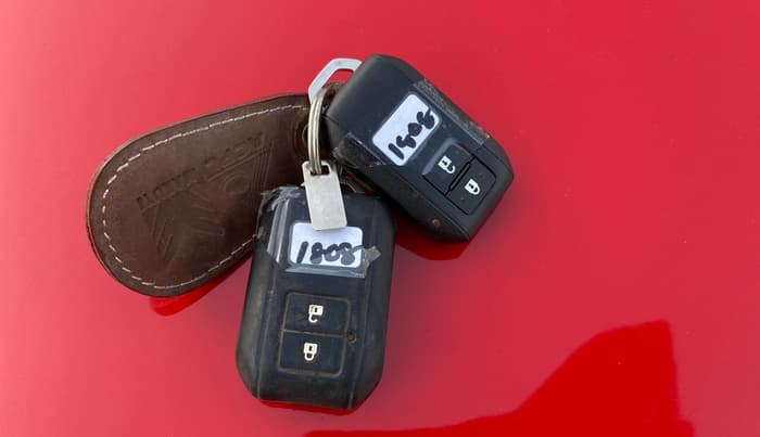 2021 Maruti Swift ZXI PLUS, Petrol, Manual, 38,946 km, Key Close Up
