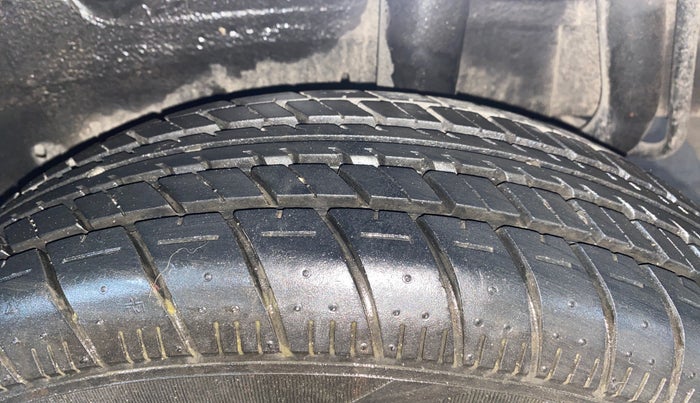 2017 Maruti Celerio LXI, Petrol, Manual, 5,301 km, Left Rear Tyre Tread