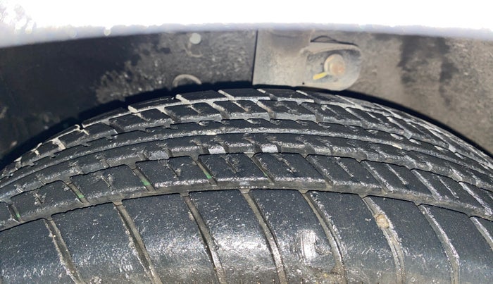 2017 Maruti Celerio LXI, Petrol, Manual, 5,301 km, Left Front Tyre Tread