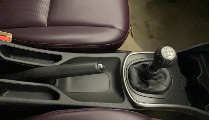 2014 Honda City 1.5L I-VTEC V MT, Petrol, Manual, 77,128 km, Gear Lever