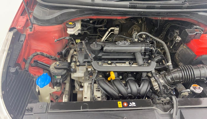 2018 Hyundai Verna 1.4 EX PETROL, Petrol, Manual, 77,257 km, Engine View - Right