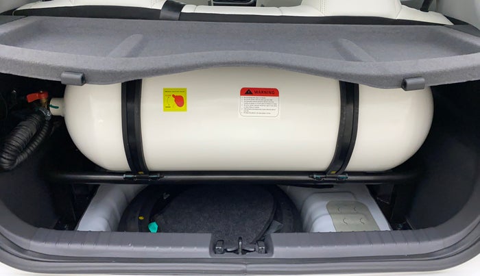 2022 Hyundai GRAND I10 NIOS SPORTZ CNG MT, CNG, Manual, 1,648 km, Boot Inside