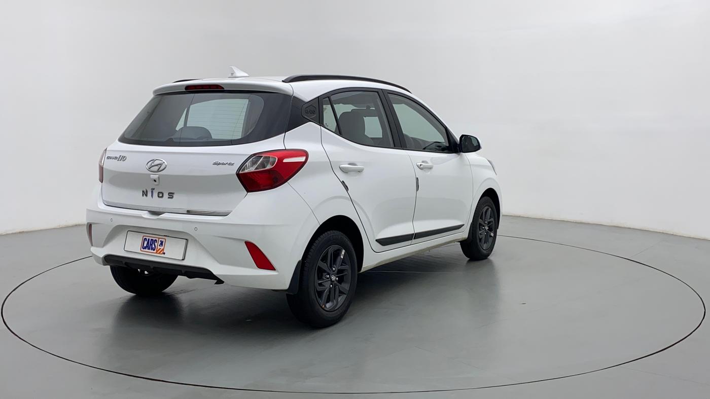 2022 Hyundai GRAND I10 NIOS SPORTZ CNG MT, CNG, Manual, 1,648 km, Right Back Diagonal